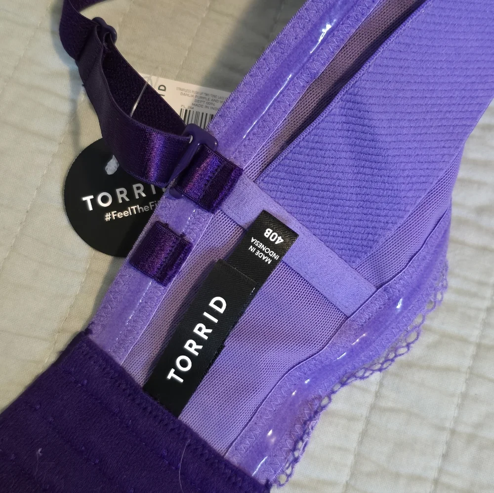 Torrid Strapless Padded Push-Up Bra Two Tone UW Lace Straight Back SZ 40B NWT - Picture 6 of 8